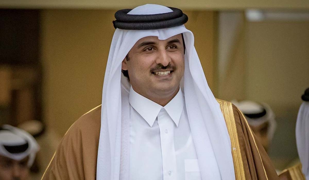 Amir exchanges Eid Al-Adha greetings with Amir, Crown Prince of Kuwait